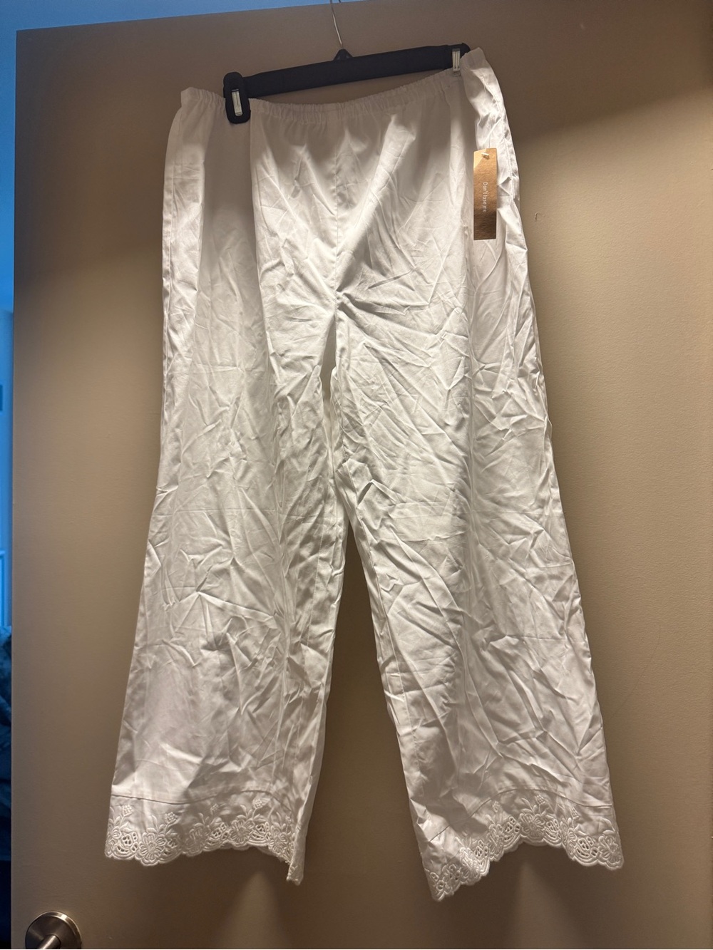 White Eyelet-Hem Straight Leg Women's Pants